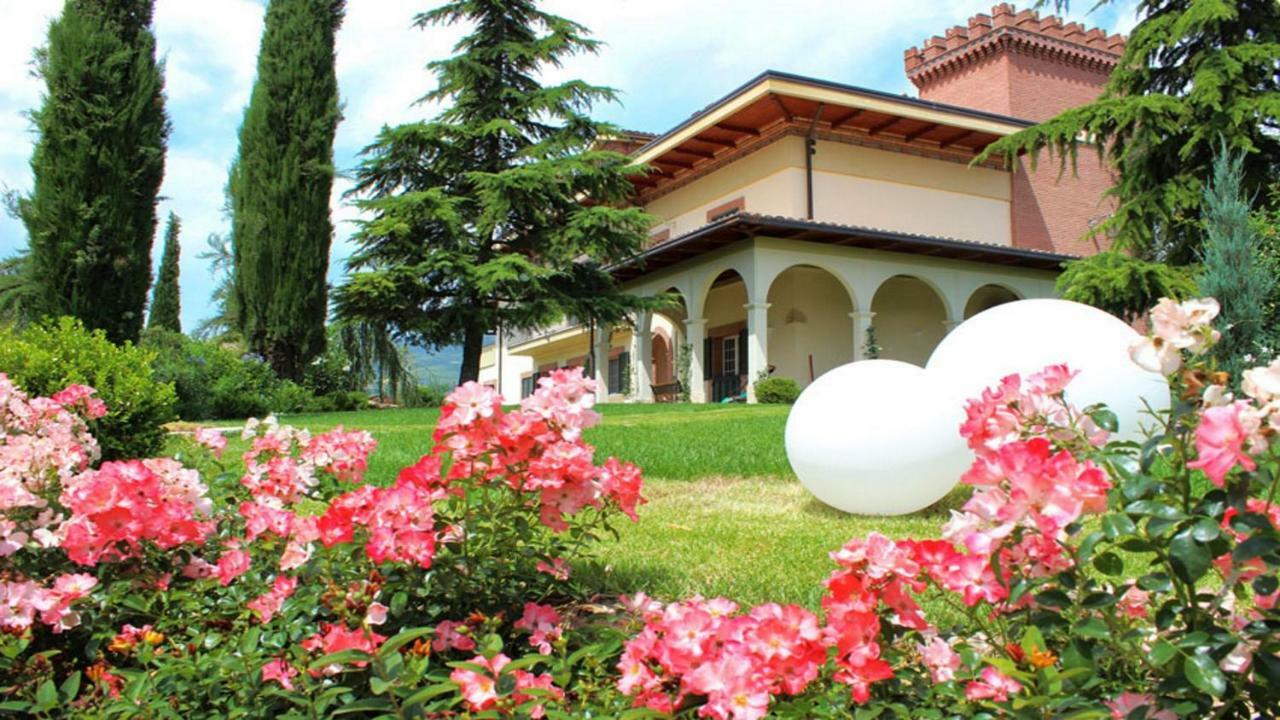 Villa Torre Zisa Teramo Exterior foto