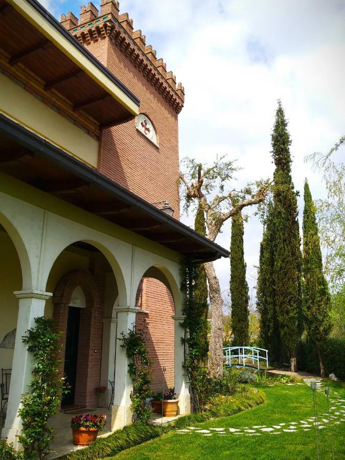 Villa Torre Zisa Teramo Exterior foto